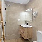 Guestready - Beautiful Loft In アパート